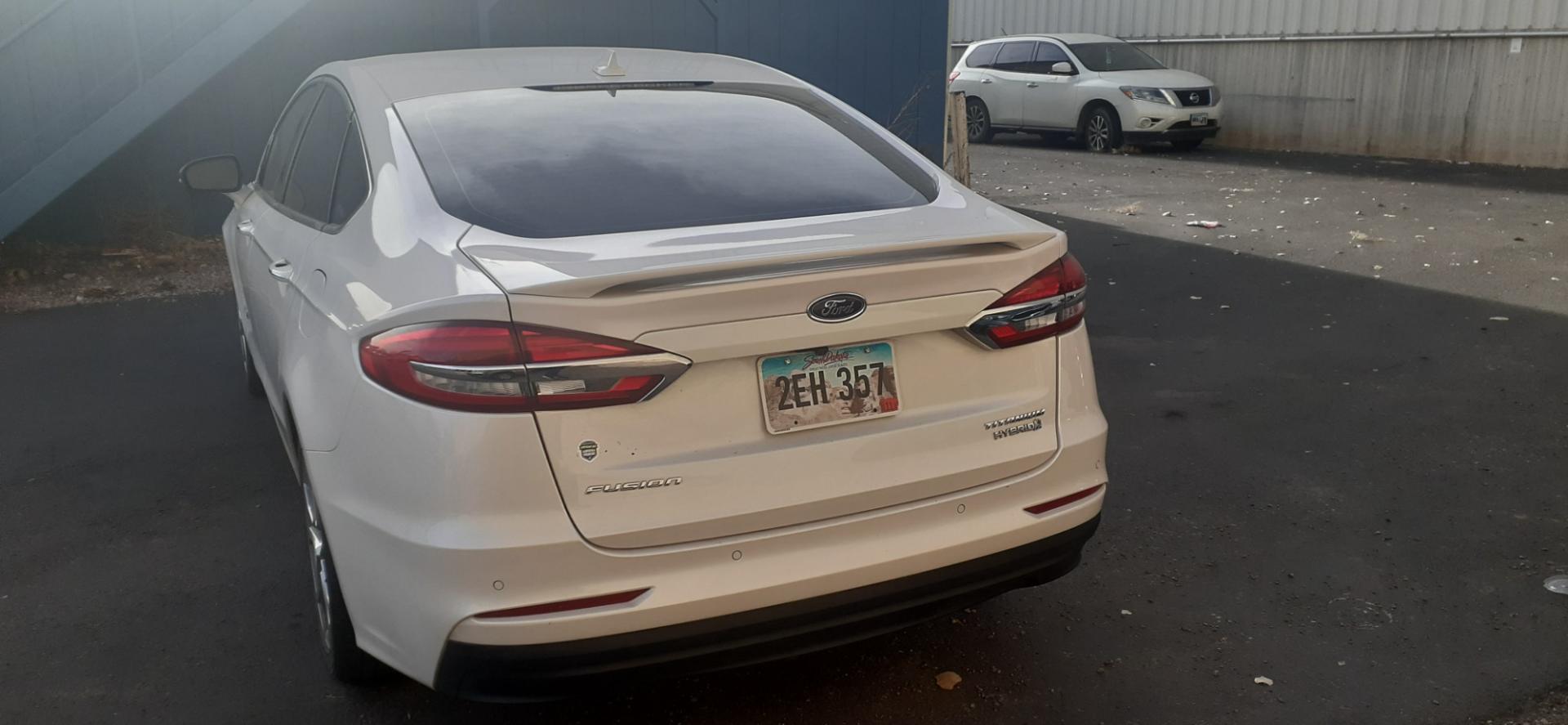 2019 Ford Fusion Hybrid Titanium (3FA6P0RU3KR) with an 2.0L L4 DOHC 16V HYBRID engine, CVT transmission, located at 2015 Cambell Street, Rapid City, SD, 57701, (605) 342-8326, 44.066433, -103.191772 - CARFAX AVAILABLE - Photo#9